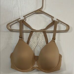 Soma Tan and White Seamless T-Shirt Bra